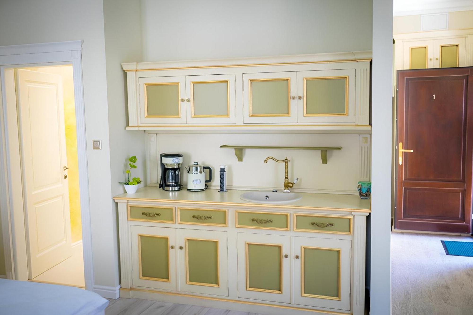 Cochet House Sibiu Aparthotel ภายนอก รูปภาพ