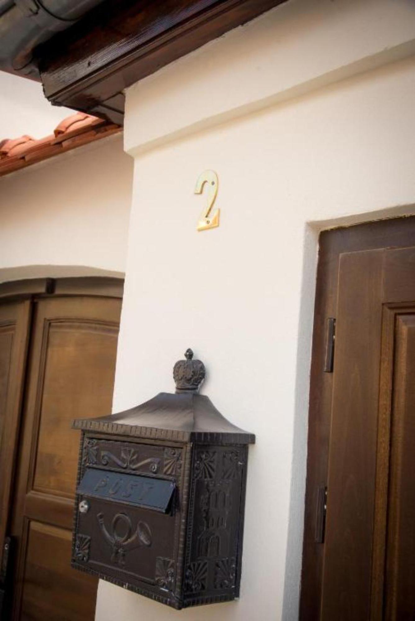 Cochet House Sibiu Aparthotel ภายนอก รูปภาพ